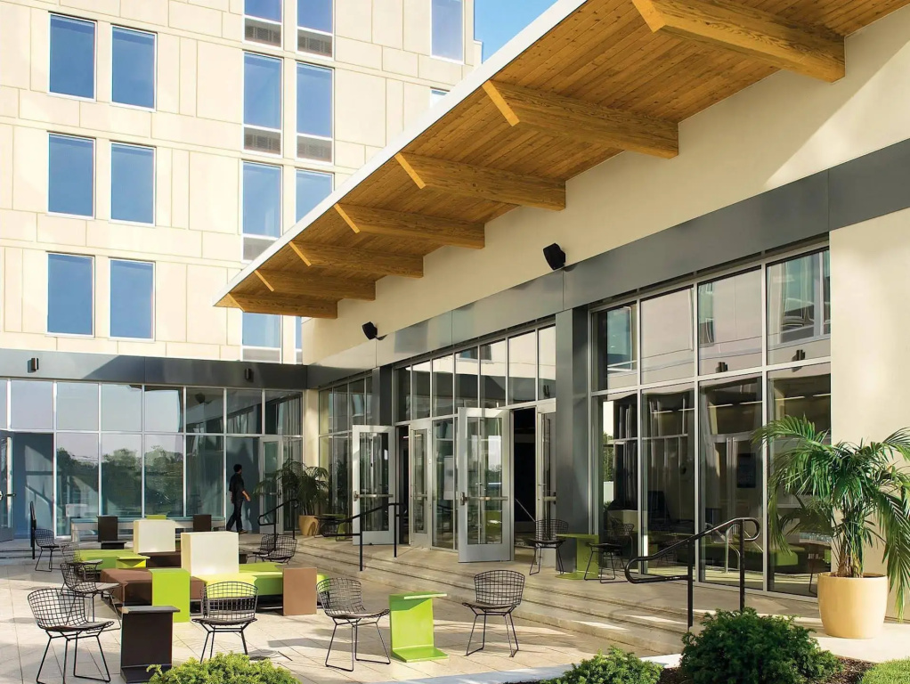 Aloft by Marriott El Segundo - Los Angeles Airport