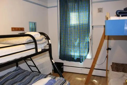 HI Halifax Heritage House Hostel