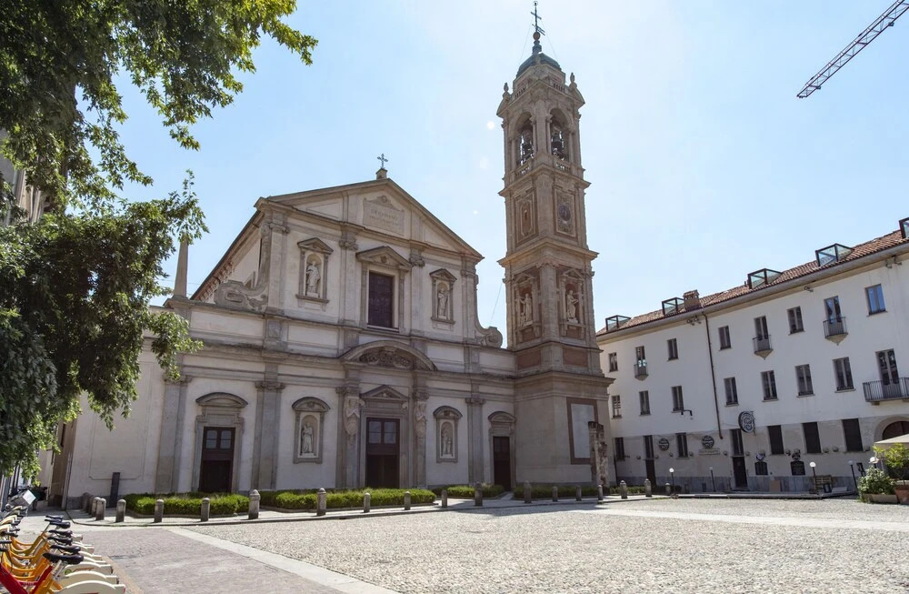 Santo Stefano - 3721 - Milan - Hld 37526