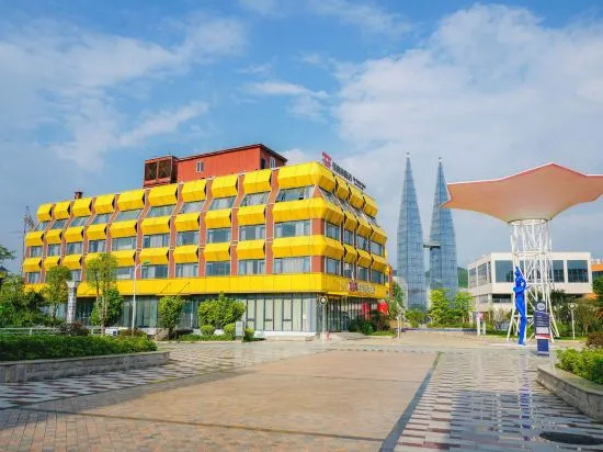 Xingxinqiao Hotel (Baise Xinghe Water Park)