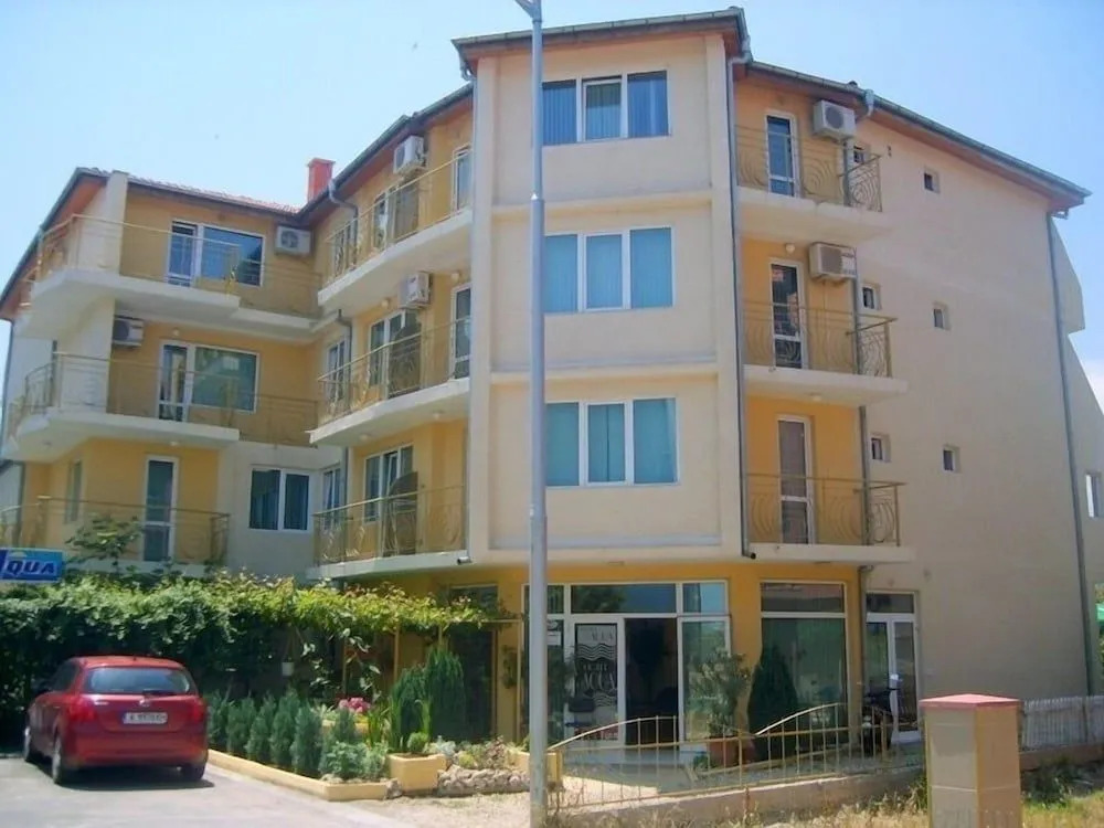 Aqua Hotel