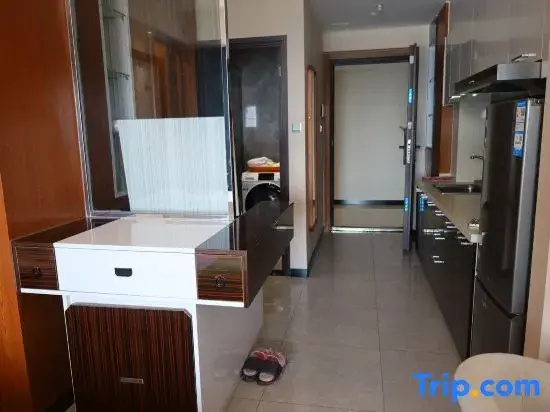 Haimi Preferred Scenic Apartment (Shibei Bay Dream Water Park)