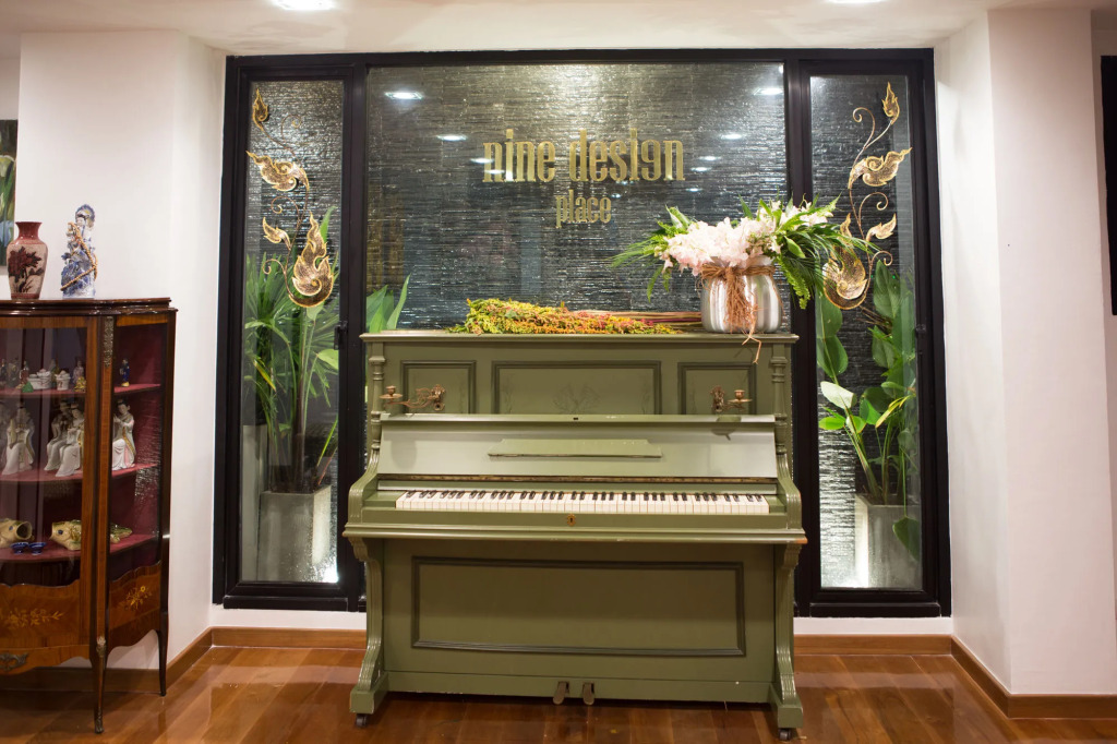 Nine Design Place