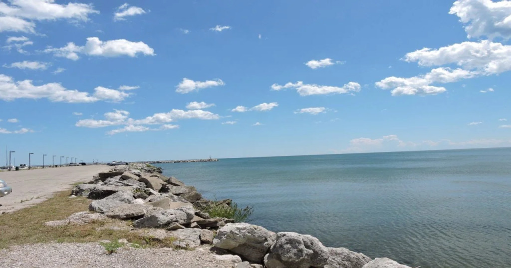 Sonesta Simply Suites Chicago Waukegan