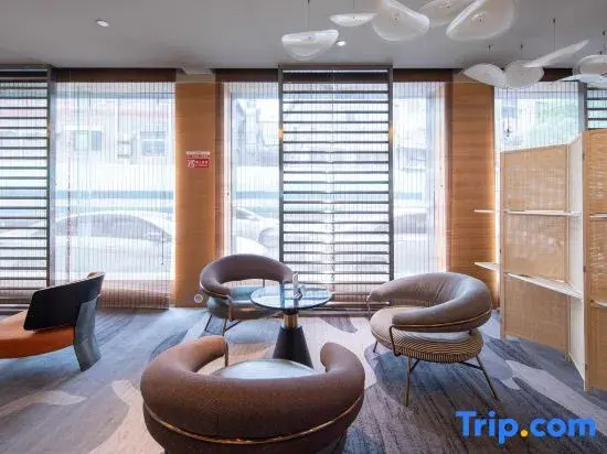 Minghu Quanying Hotel