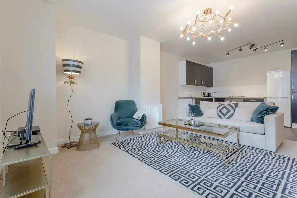 Spacious and Central Flat Near Regent's Park
