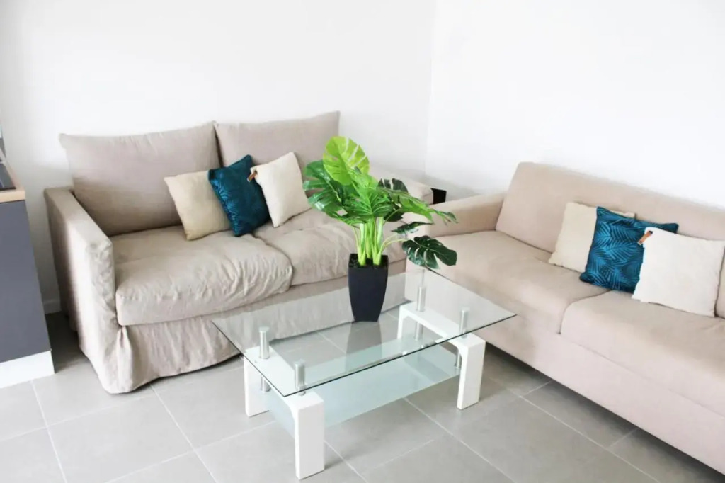 Blue Vista - 1 Bedroom Condo in Nettle Bay