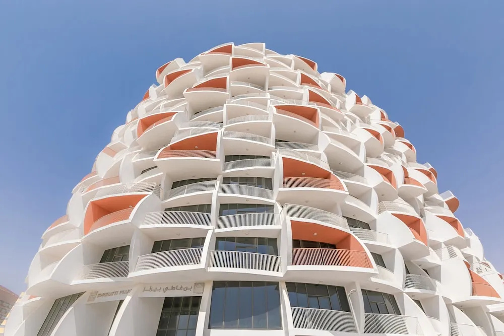 Driven Holiday Homes - Binghatti Pearls