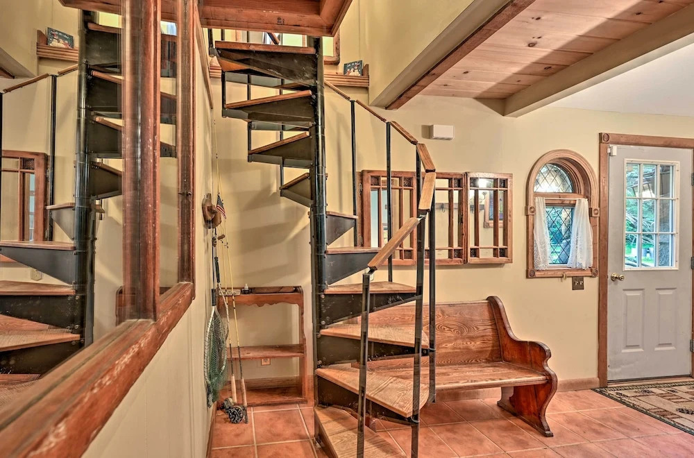 Beautiful Jay Peak Home Near Creek & Waterfalls!