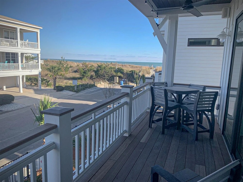 Seagull Street Duplex by Sea Scape Properties