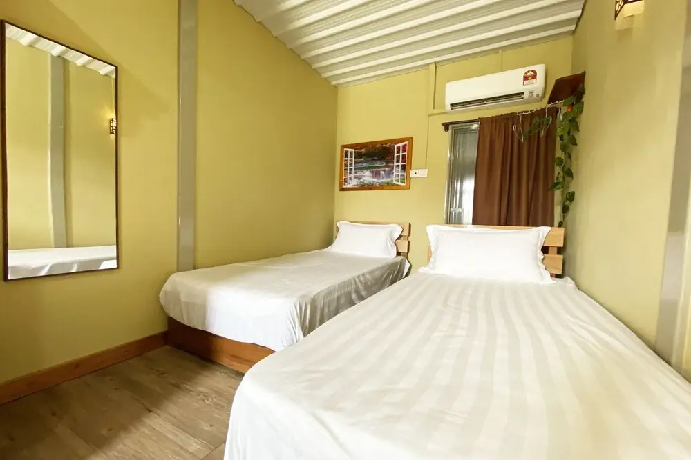 OYO HOME 90312 Rainbow Guesthouse