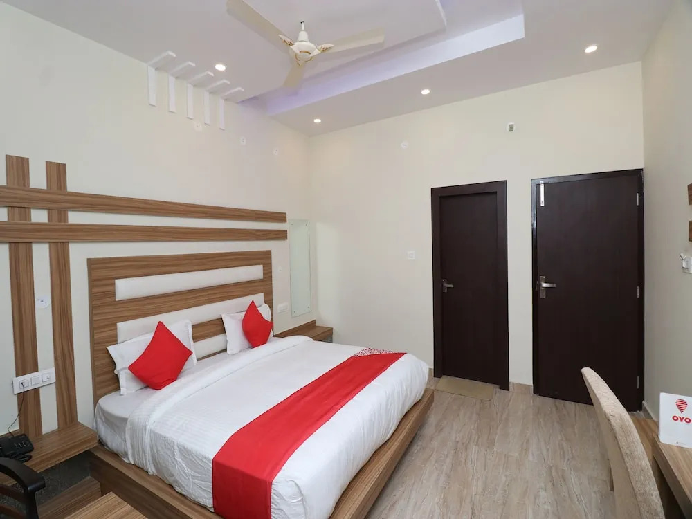 Oyo 23609 Hotel a S Residency