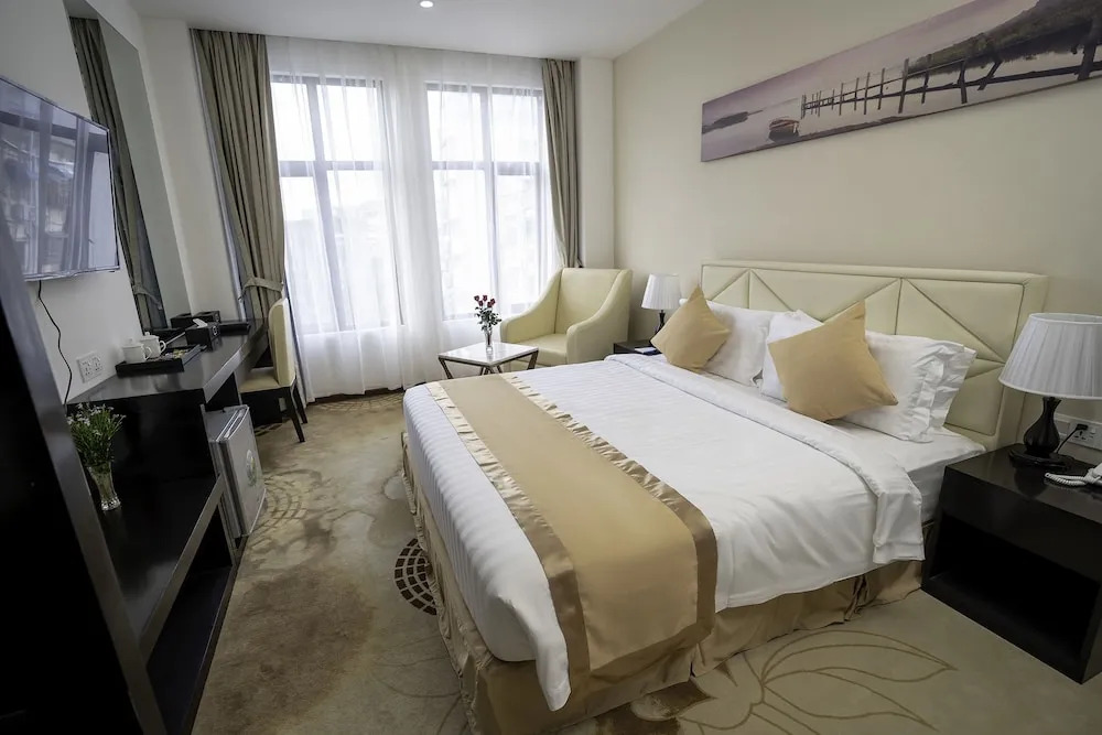 Hotel Sanchaung