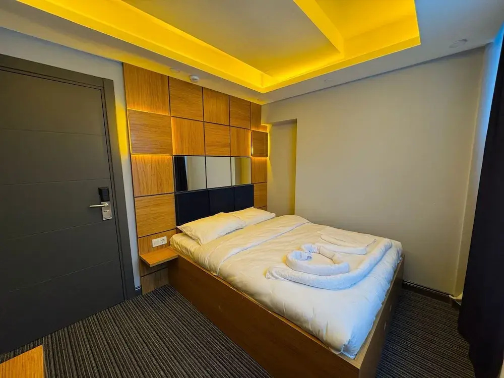 Premium Palace