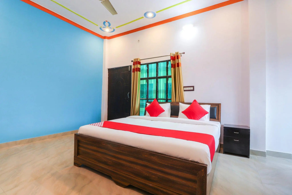 OYO 60739 Vedanta Rass Residency