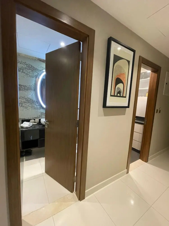 4Leisure Suites DAMAC Esclusiva Towers