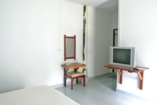 Kanthip Riverkwai Resort