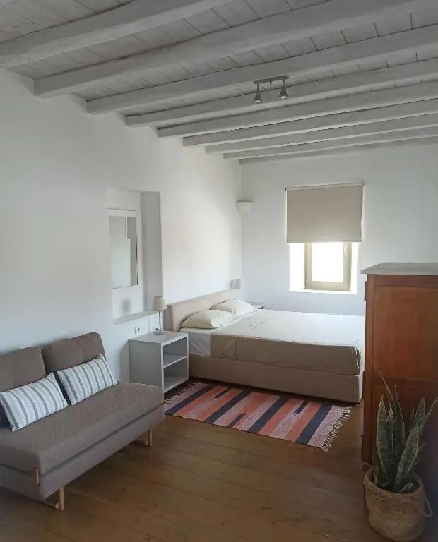 Aviola Mykonos