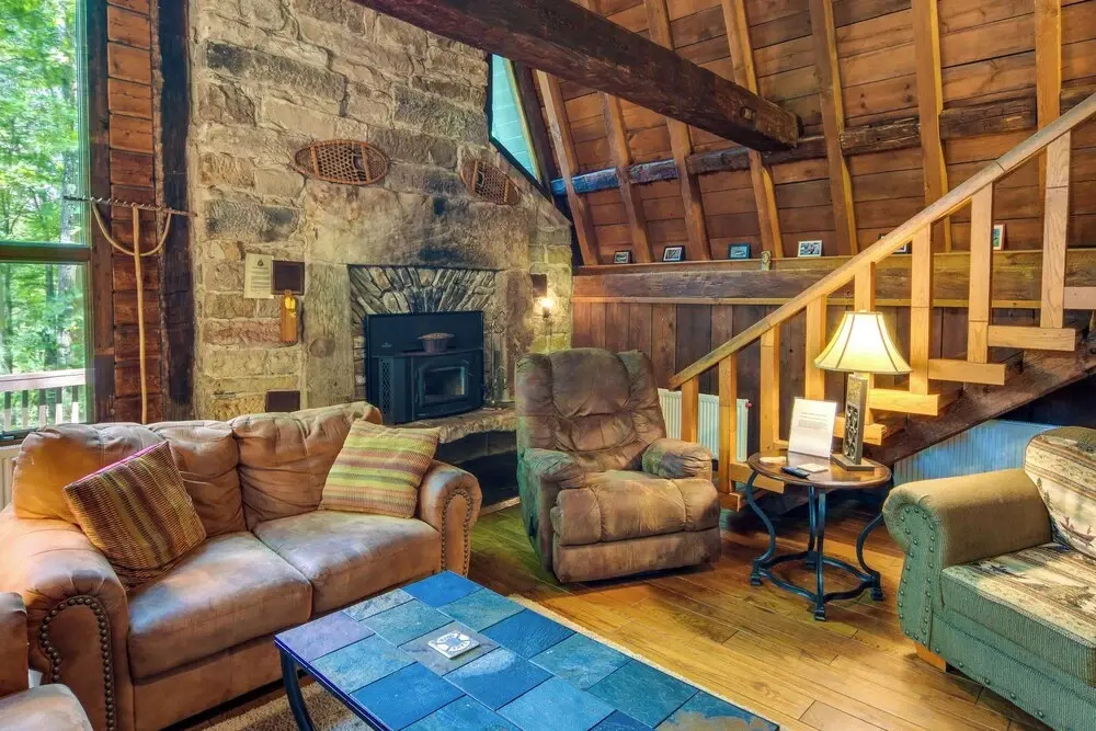 Resort Amenities: Family-friendly Dubois Cabin