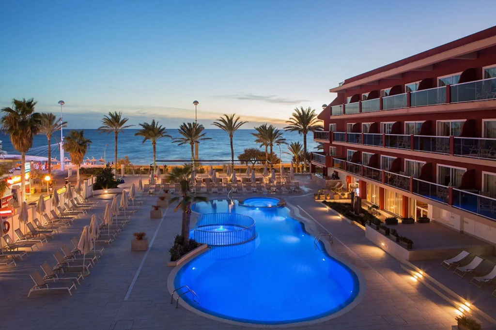 Universal Hotel Neptuno