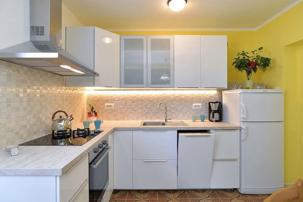 Apartment 745