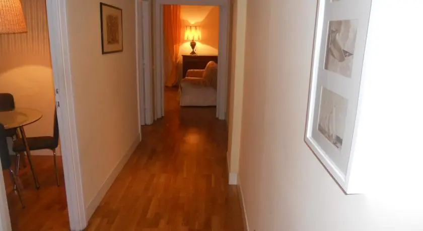 GuestHost - Piazza Bologna Apartment