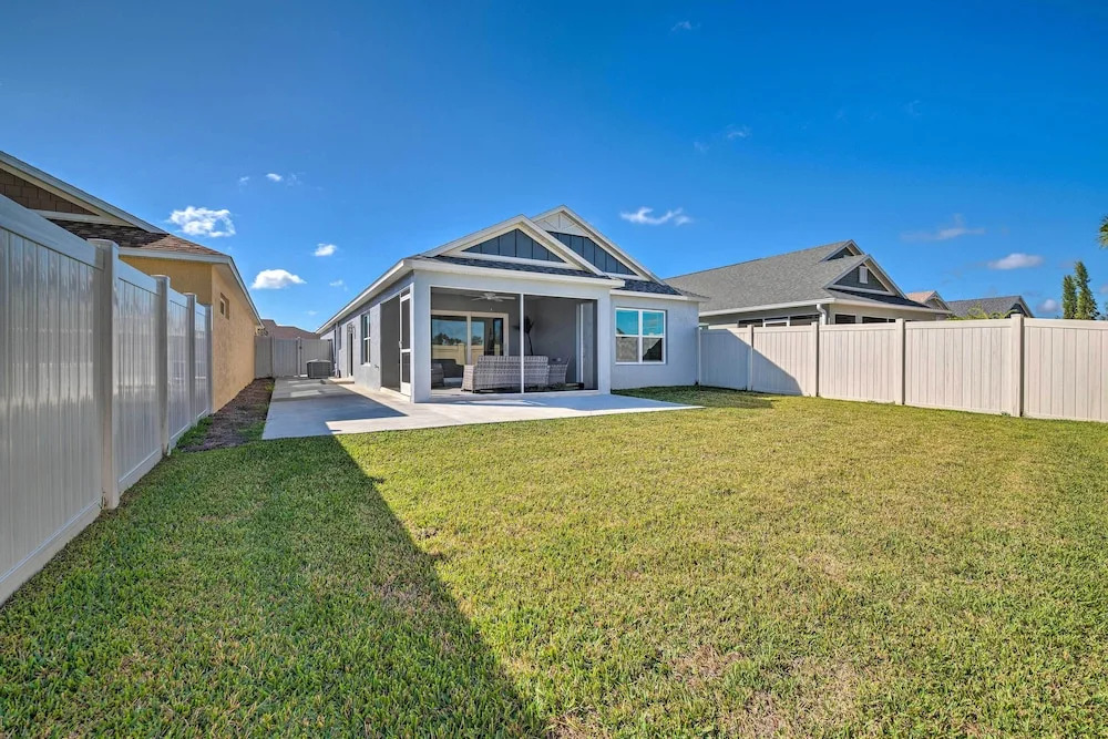 Home in The Villages: Golf Cart & Amenity Access