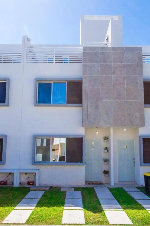 Casa nueva en Olivos 3, excelente ubicación