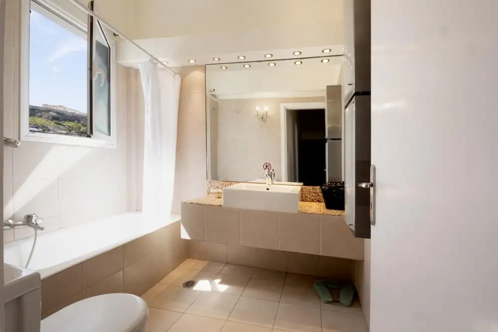 3 Bdrm Luxury Apt Incredible Acropolis View
