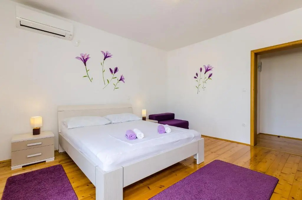 Apartment & Rooms Maždin