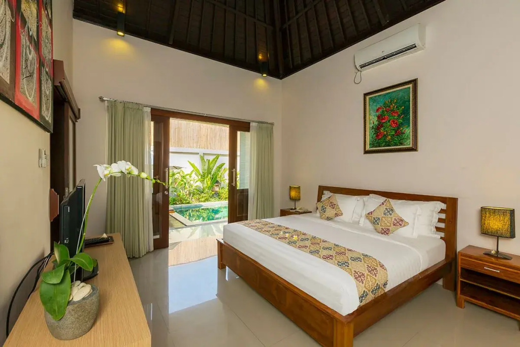 Kubal Villa and Living Seminyak