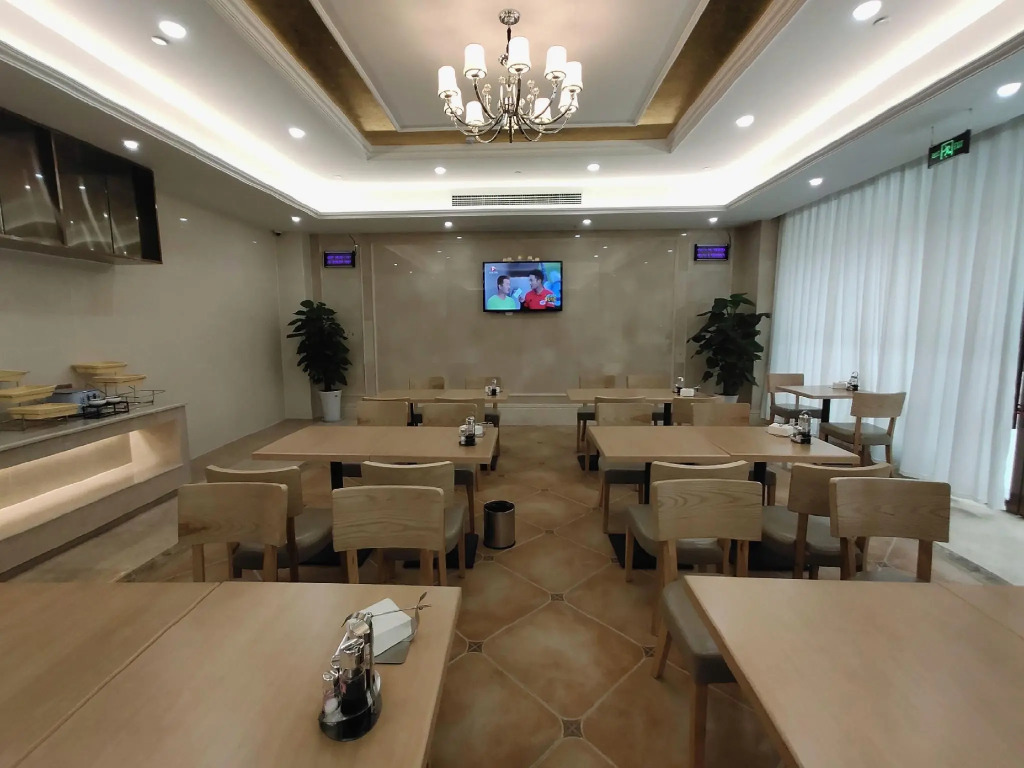 Vienna Hotel (Huaiyuan Xinhe)