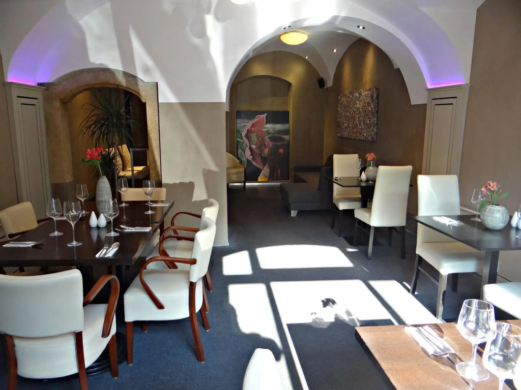 Hotel U Kříže