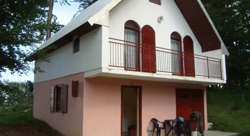 Holiday Home Gara2