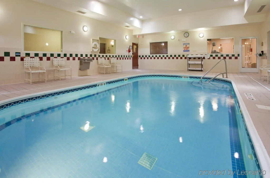 Holiday Inn Express Lawrence by IHG