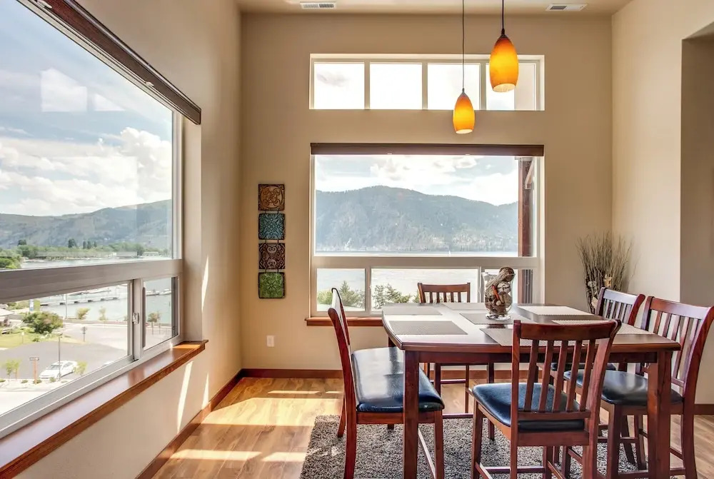 Alluring Manson Lakeside Condo w/ Shared Pool!