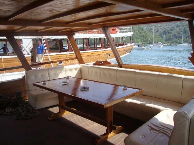 Cruise From Dubrovnik On M/Y Dalvin