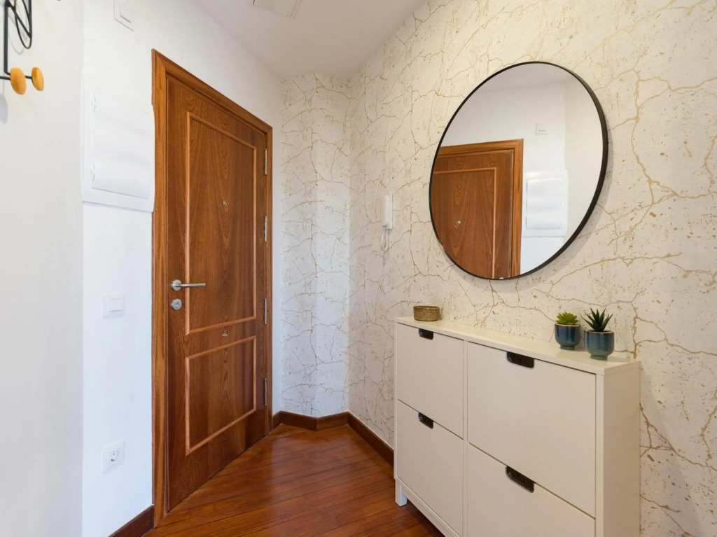 Bright Townhouse - Views - 5 min walk to the Beach