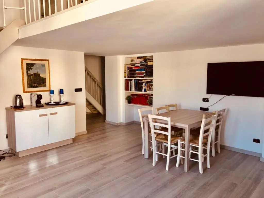 Heart of Rome Vatican Deluxe New Apartment 1GB WiFi