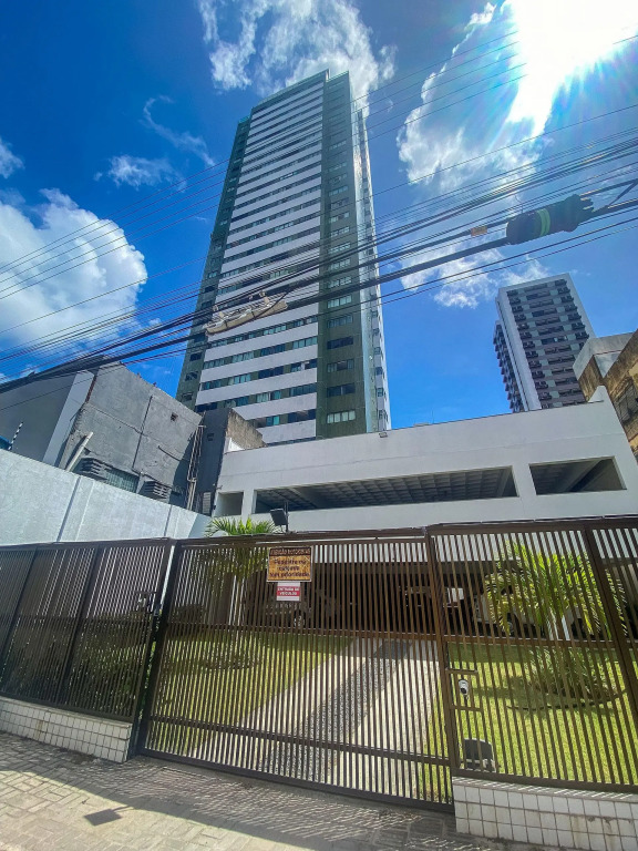 Flat localizado a 200m Shopping Recife, bem Perto da Praia de Boa Viagem e com Wi-Fi 400Mbps