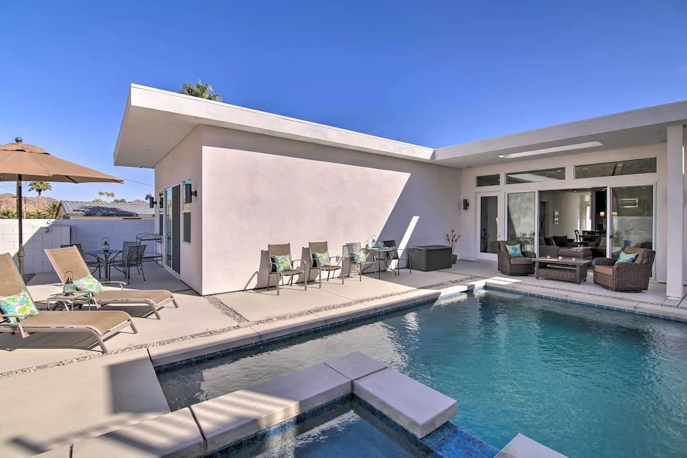 068332: 'desert Pearl' 3 BR Oasis w/ Private Pool!