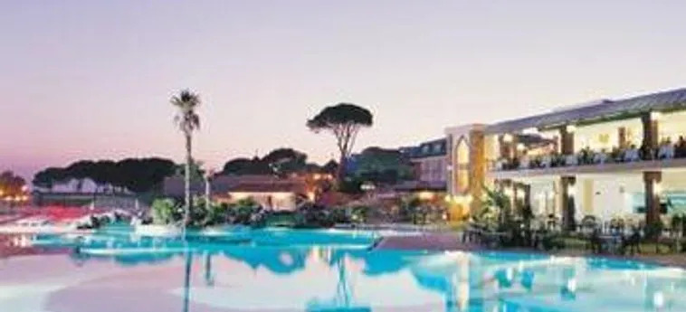 Pine Beach Club