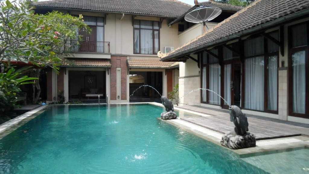 The Edelweiss Hideaway Villa Solo
