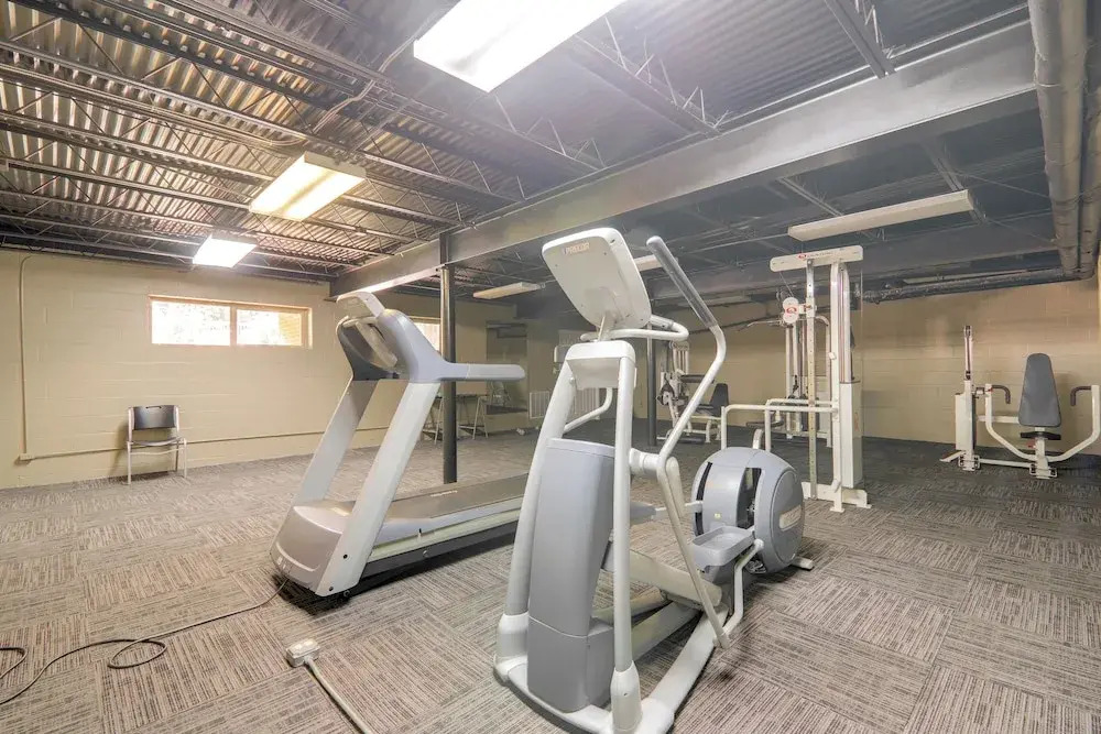 1 Mi to Dtwn & Uga: Condo w/ Pool in Athens!
