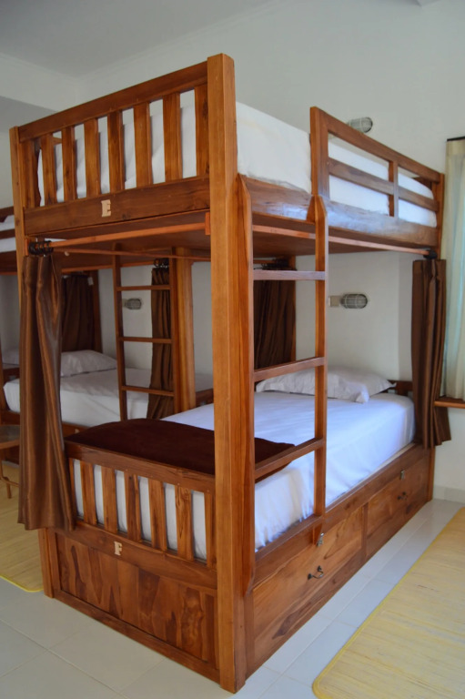 Askara Guest House & Hostel