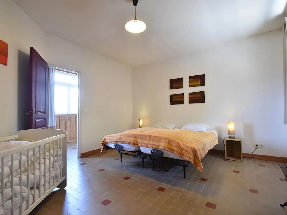 Holiday Home in Luzy With Fenced Garden