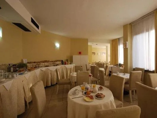 Hotel Bristol