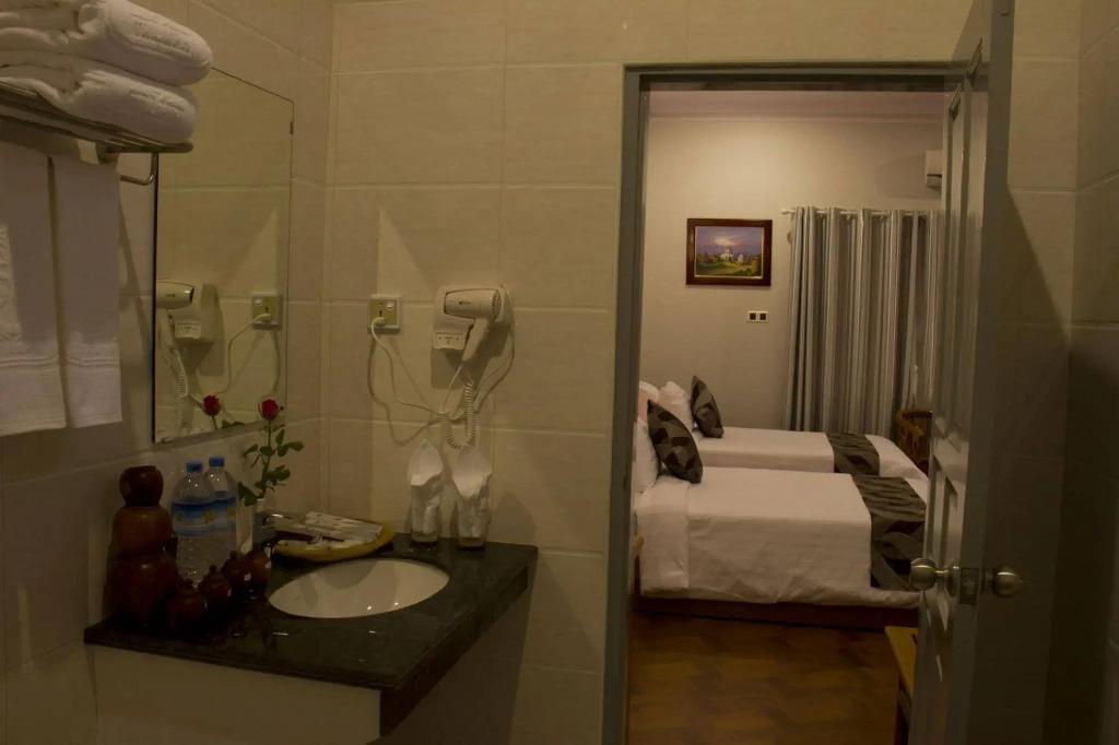 Triumph Hotel
