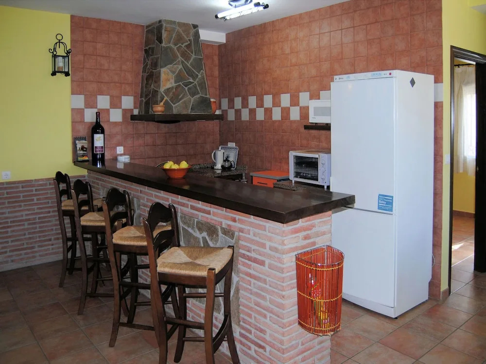 Peaceful Retreat in Alora for Families and Friends