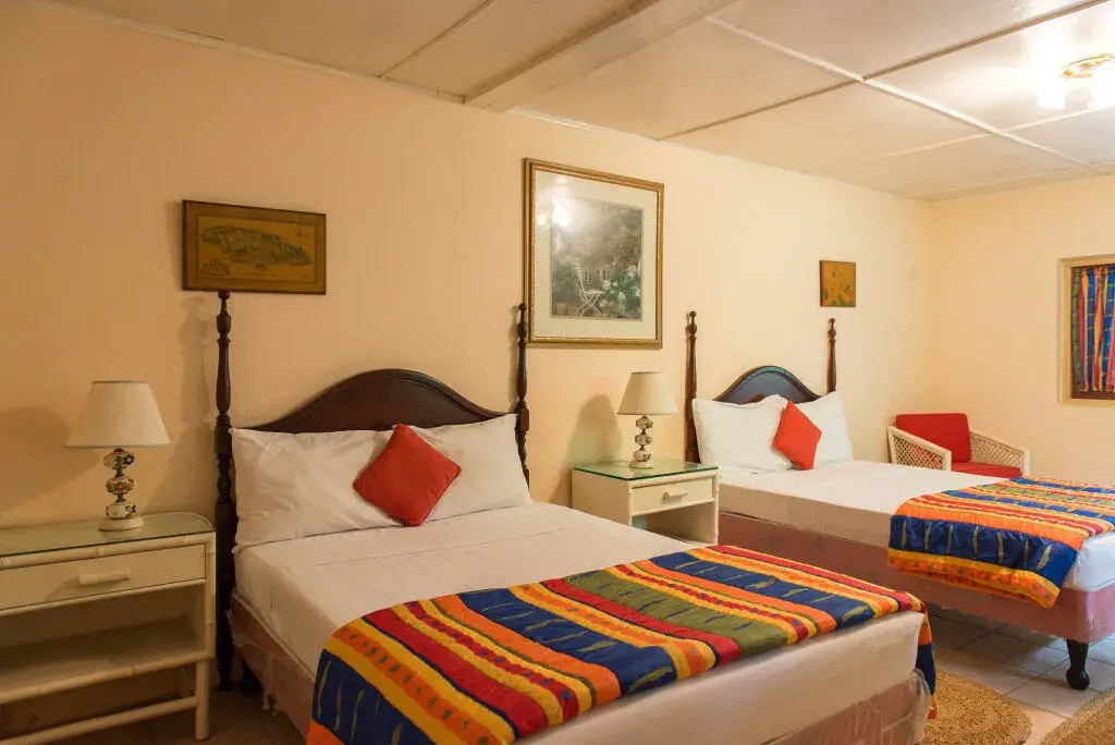 6 BR Villa - Ocho Rios